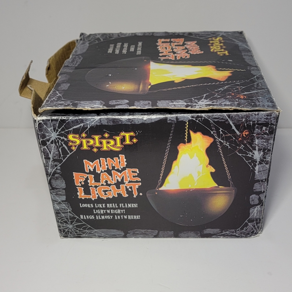 Spirit Halloween Mini Flame Light Hanging Cauldron 8" diameter Prop Haunted - Picture 12 of 14